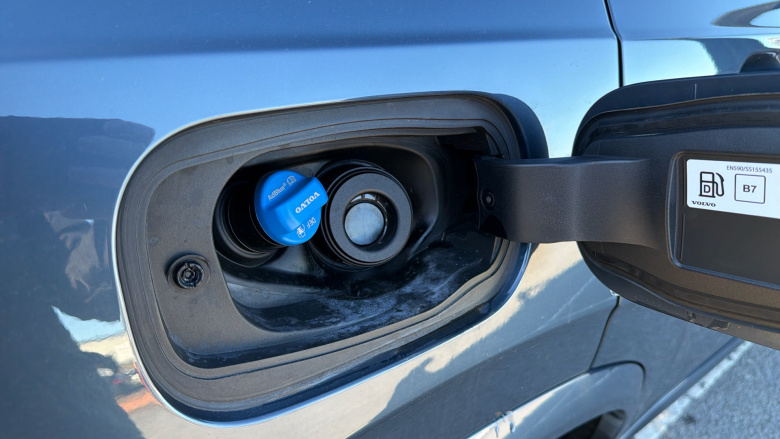 Volvo XC90 2.0 B5D [235] Plus Dark 5dr AWD Geartronic Diesel Estate